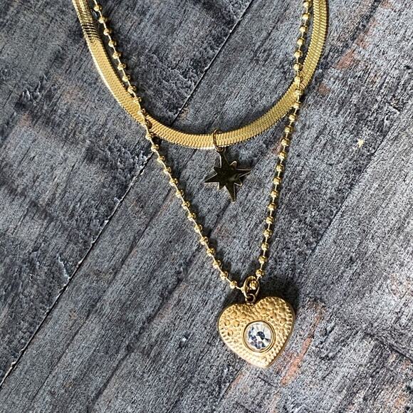 NEW Gold Heart & Star Double Layered Necklace - Picture 6 of 10